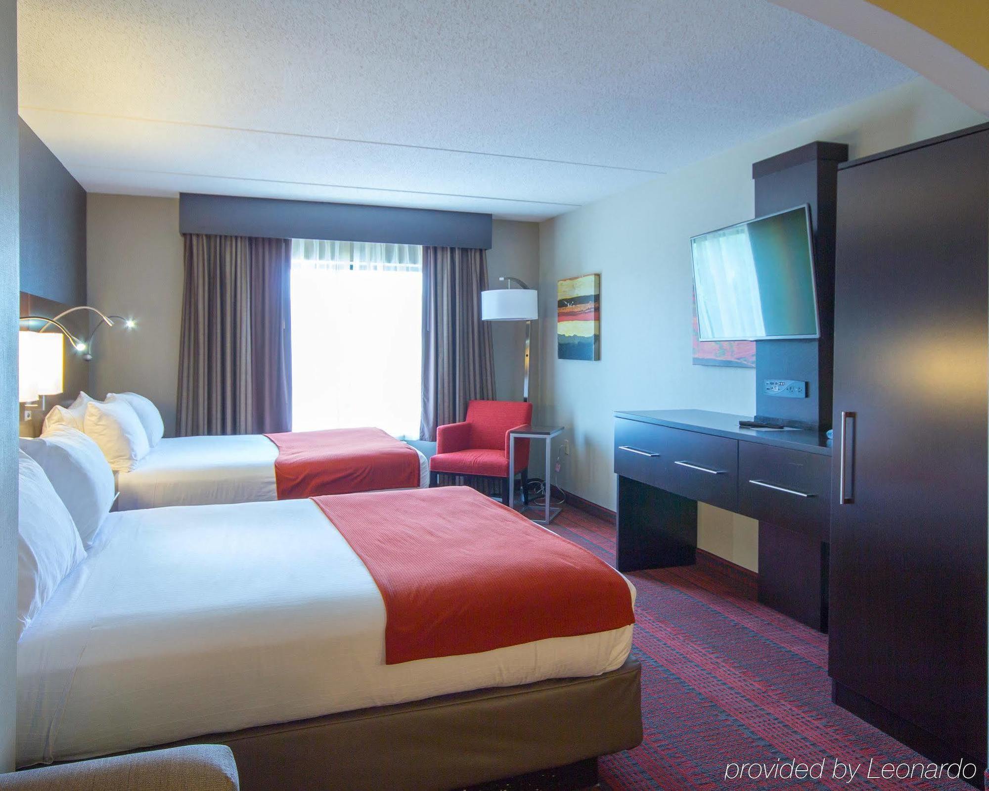 Holiday Inn Express Hotel & Suites Auburn By Ihg Экстерьер фото